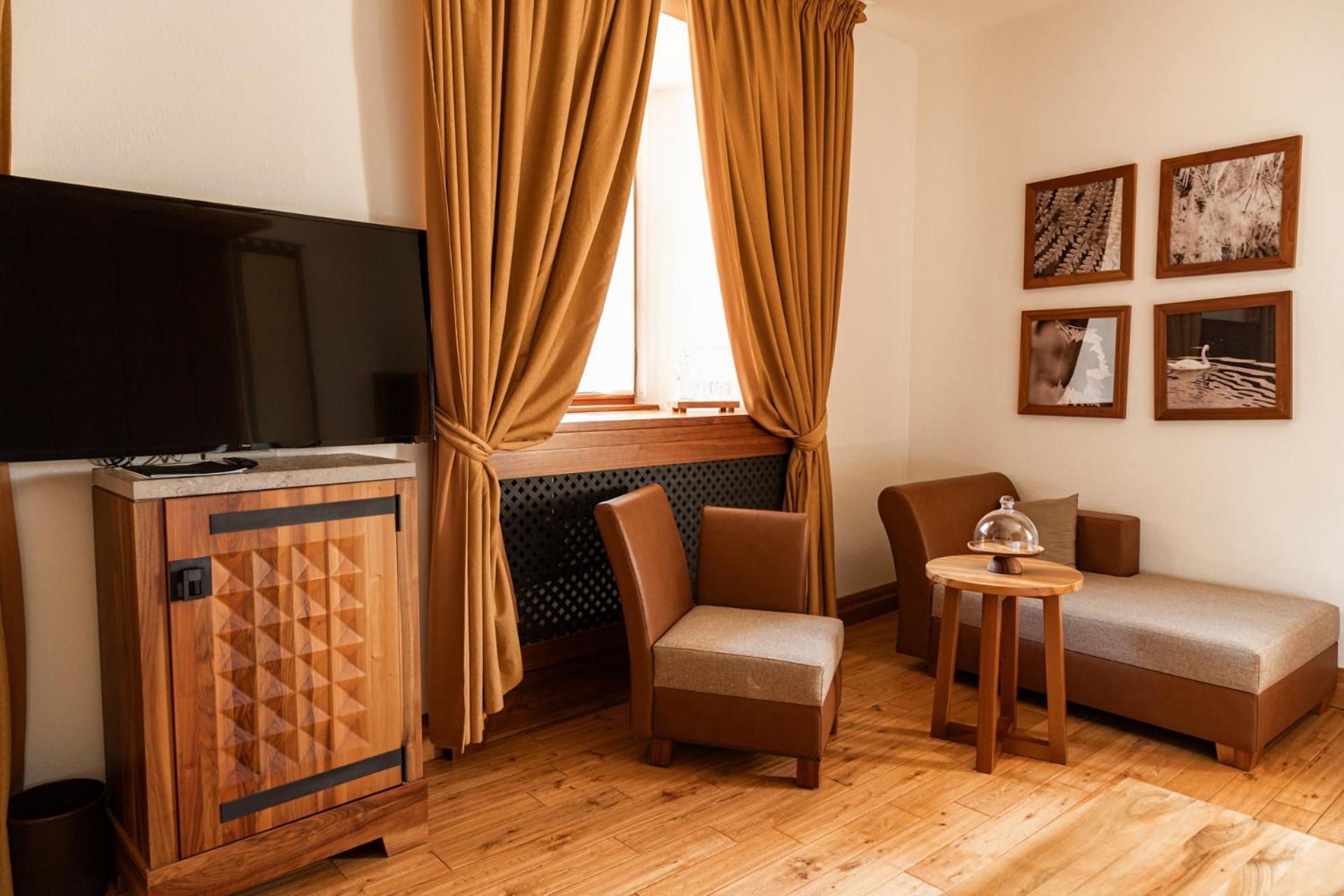 Hotel Grad Otocec - Relais Chateaux Room photo